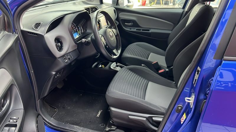 TOYOTA YARIS FRANCE BUSINESS AUTO 100cv HYBRIDE/1 ERE MAIN/TVA RECUPERABLE