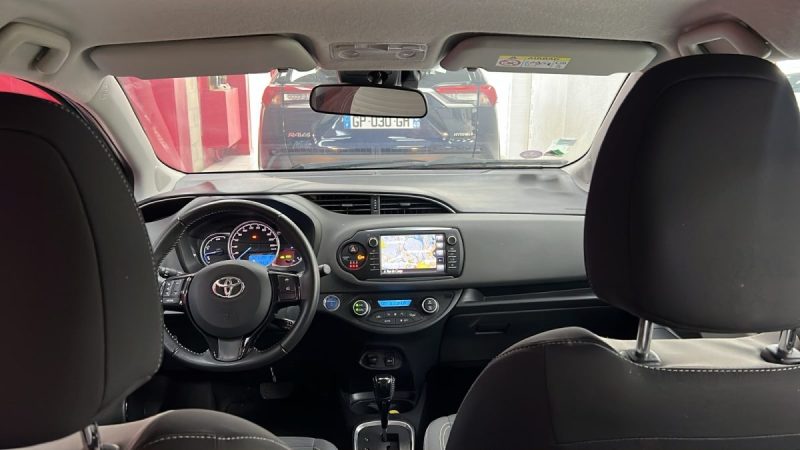 TOYOTA YARIS FRANCE BUSINESS AUTO 100cv HYBRIDE/1 ERE MAIN/TVA RECUPERABLE