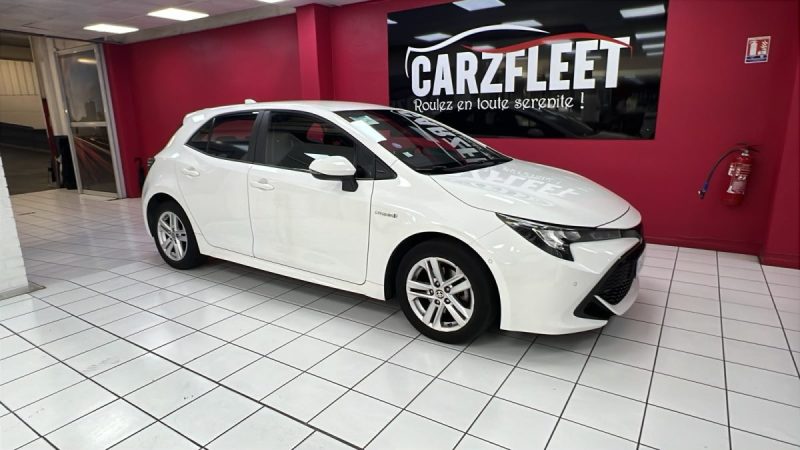 TOYOTA COROLLA BERLINE HYBRIDE 1.8 DYNAMIC BUSINESS 122cv/1 ERE MAIN/TVA RECUPERABLE