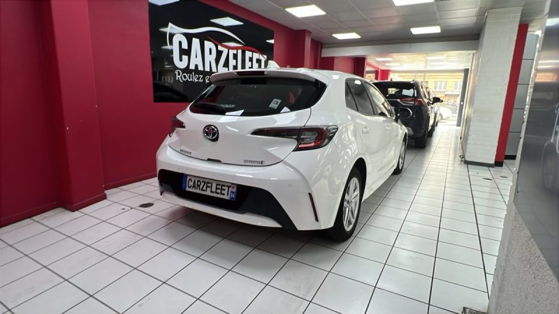 TOYOTA COROLLA BERLINE HYBRIDE 1.8 DYNAMIC BUSINESS 122cv/1 ERE MAIN/TVA RECUPERABLE