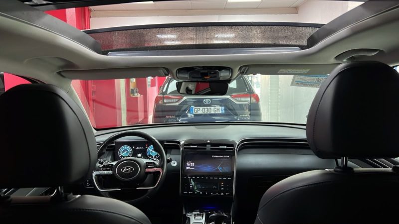 HYUNDAI TUCSON 1.6 SUV HYBRIDE ESSENCE 230cv EXECUTIVE TOIT PANORAMIQUE/1 ERE MAIN/TVA RECUPERABLE