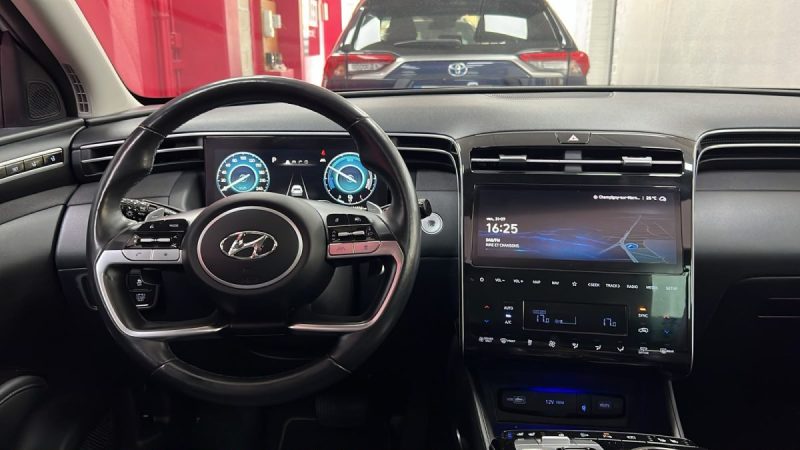 HYUNDAI TUCSON 1.6 SUV HYBRIDE ESSENCE 230cv EXECUTIVE TOIT PANORAMIQUE/1 ERE MAIN/TVA RECUPERABLE