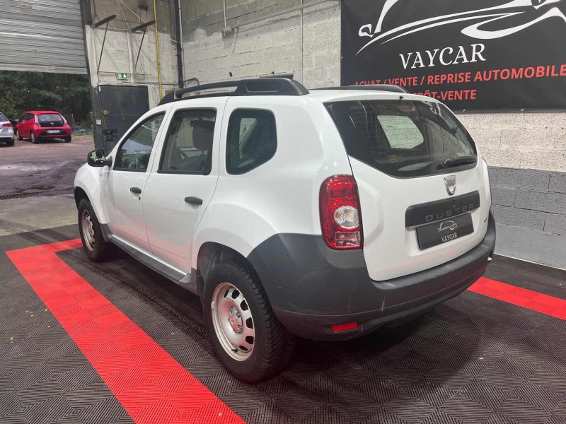 DACIA DUSTER 1.5 DCI 110 AMBIANCE 4X4, 1ère Main, Faible Kilométrage, Distribution Neuve  