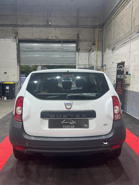 DACIA DUSTER 1.5 DCI 110 AMBIANCE 4X4, 1ère Main, Faible Kilométrage, Distribution Neuve  