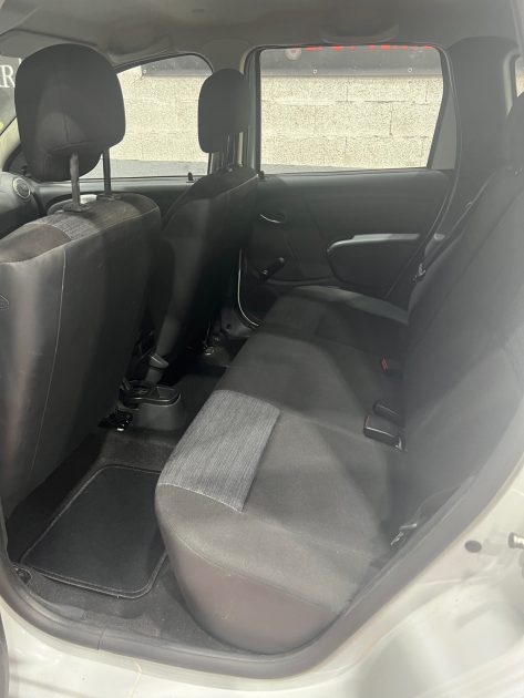 DACIA DUSTER 1.5 DCI 110 AMBIANCE 4X4, 1ère Main, Faible Kilométrage, Distribution Neuve  