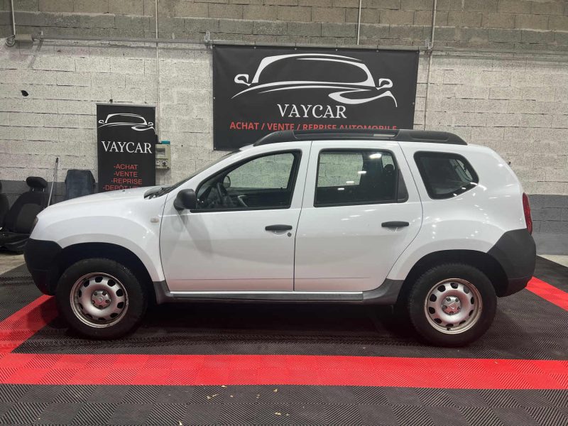 DACIA DUSTER 1.5 DCI 110 AMBIANCE 4X4, 1ère Main, Faible Kilométrage, Distribution Neuve  