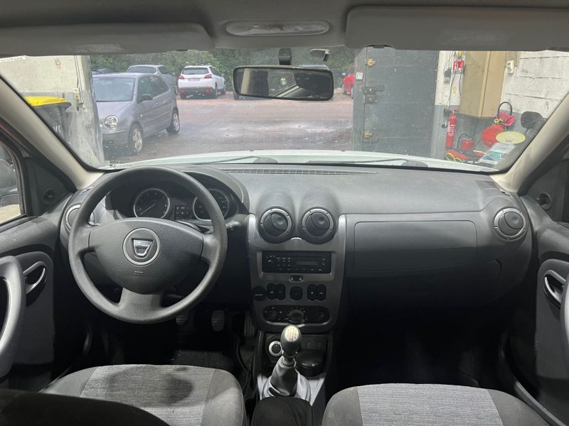 DACIA DUSTER 1.5 DCI 110 AMBIANCE 4X4, 1ère Main, Faible Kilométrage, Distribution Neuve  