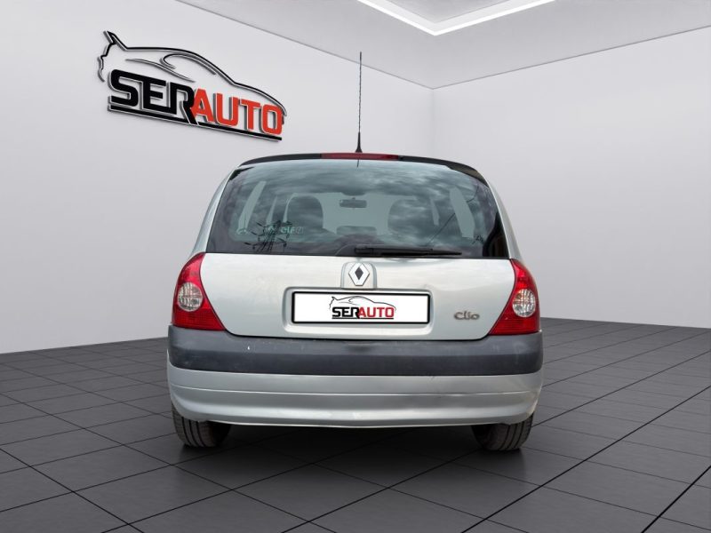 RENAULT CLIO CONFORT DYNAMIQUE1.4 16V 98CV BOITE AUTOMATIQUE  