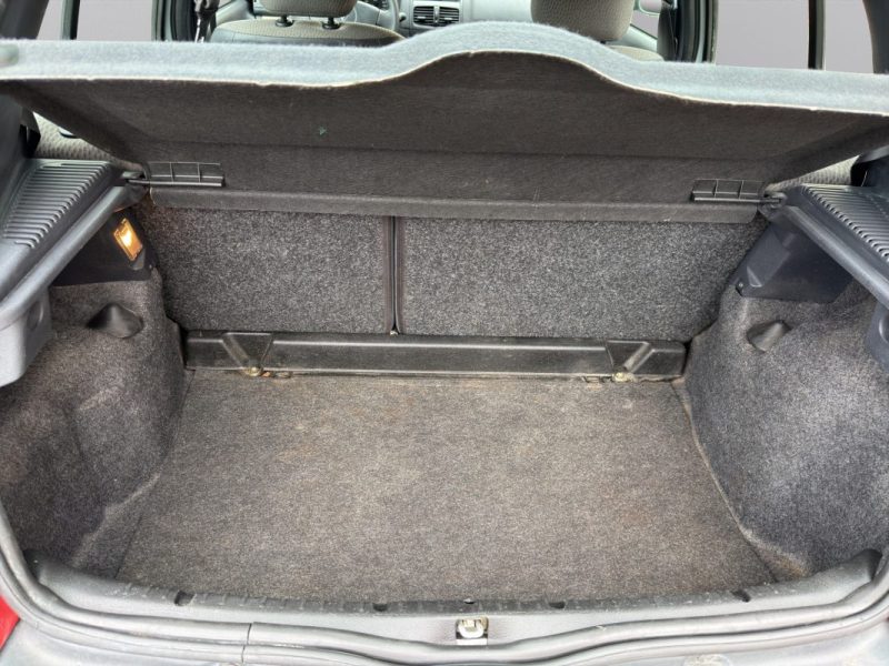 RENAULT CLIO CONFORT DYNAMIQUE1.4 16V 98CV BOITE AUTOMATIQUE  