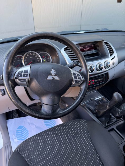 MITSUBISHI L200 - DOUBLE CAB - 2.5 TD - 178 CH - INTENSE - GARANTIE 3 MOIS 