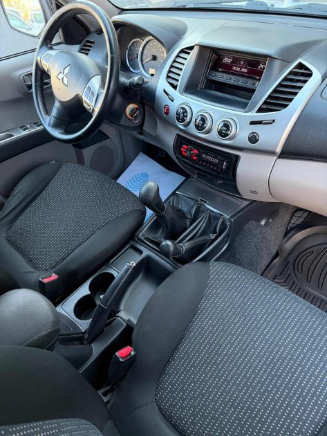 MITSUBISHI L200 - DOUBLE CAB - 2.5 TD - 178 CH - INTENSE - GARANTIE 3 MOIS 