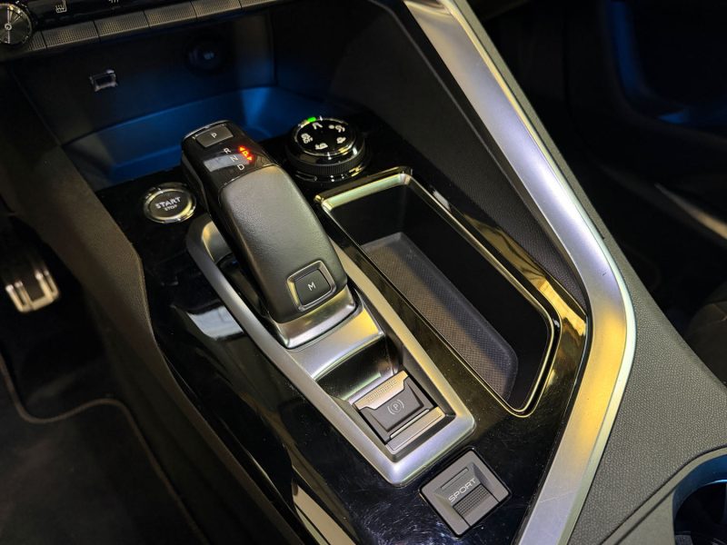 Peugeot 3008 II 2.0 BlueHDI 180ch S&S GT EAT6 | Toit ouvrant | Full LED | CarPlay
