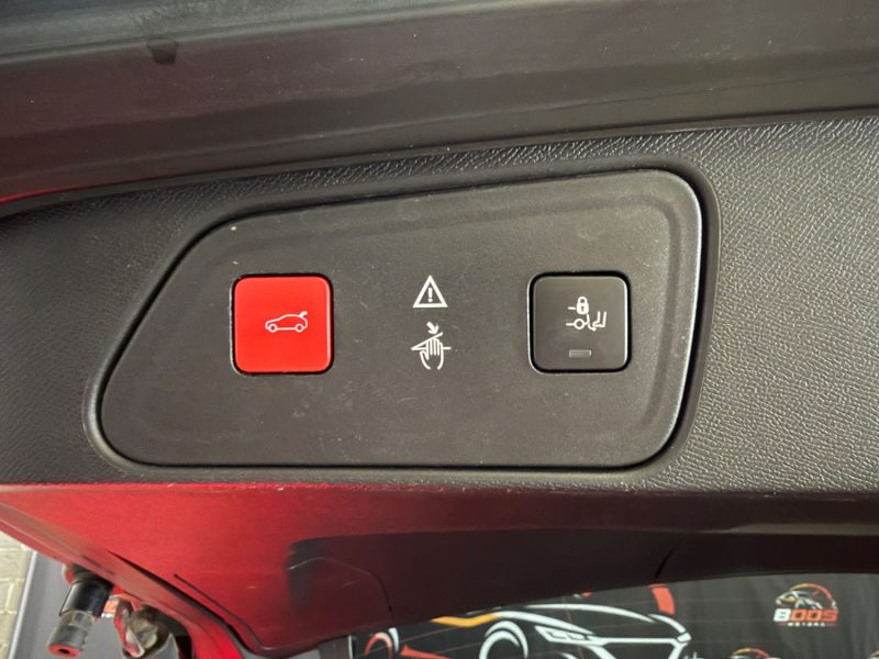 Peugeot 3008 II 2.0 BlueHDI 180ch S&S GT EAT6 | Toit ouvrant | Full LED | CarPlay