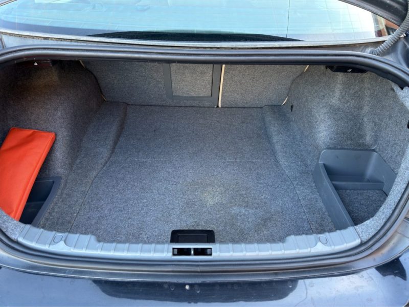 B.M.W. SERIE 3 E90 LCI 318D 143 EDITION EXECUTIVE