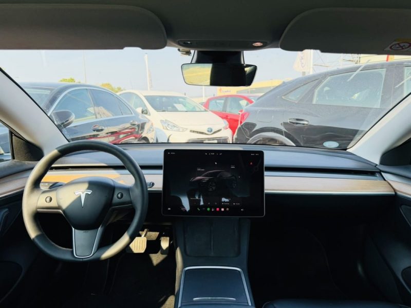 TESLA MODEL 3 AUTONOMIE STANDARD Plus RWD