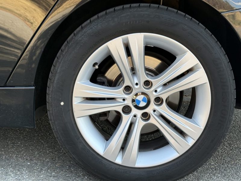 BMW Série 3 318dA 143ch Sport Boite Auto 