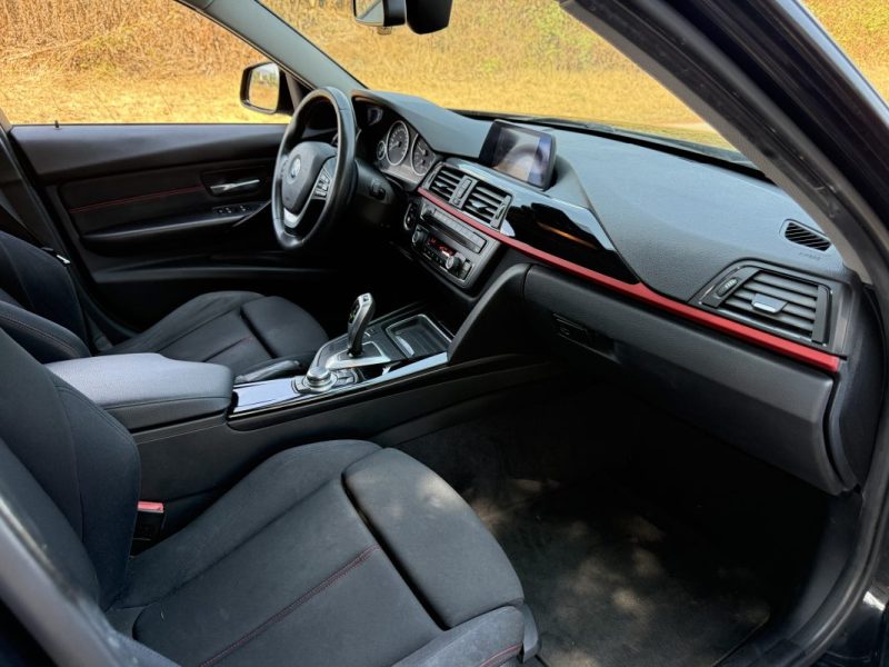 BMW Série 3 318dA 143ch Sport Boite Auto 