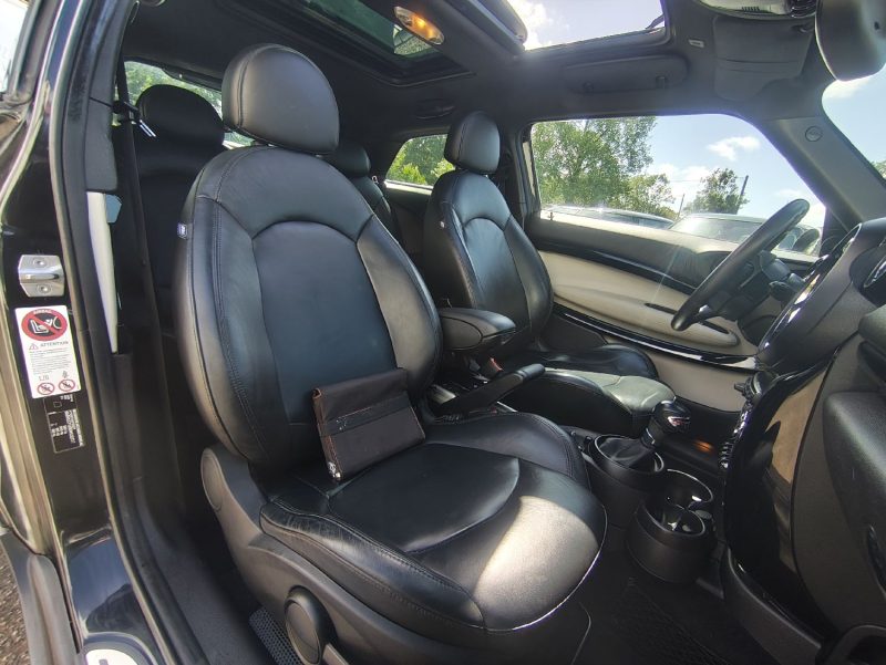 MINI PACEMAN COOPER S 184 PACK RED HOT CHILI ALL4 BA 2014