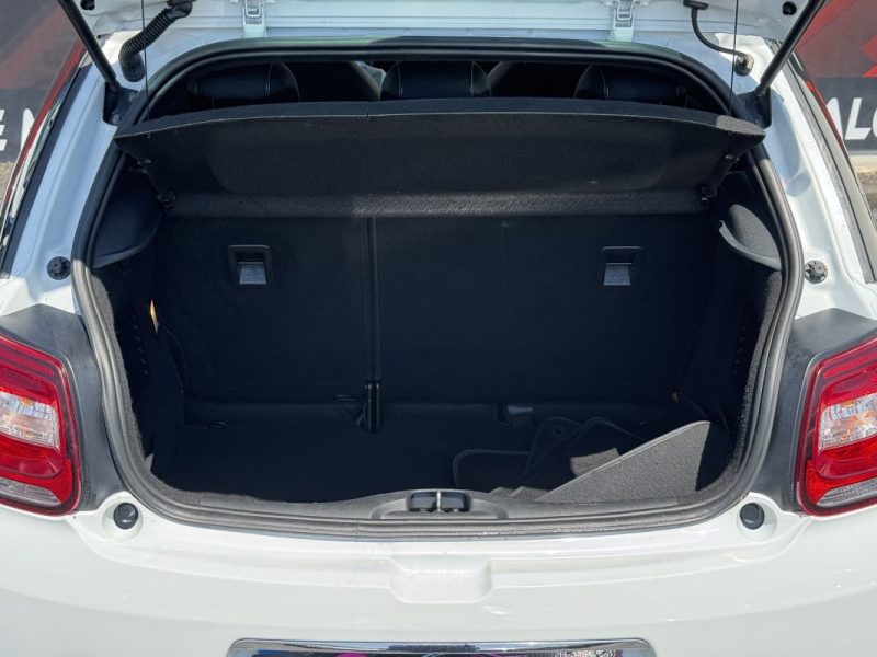CITROEN DS3 1.6 HDI 90 AIRDREAM SO CHIC 2011