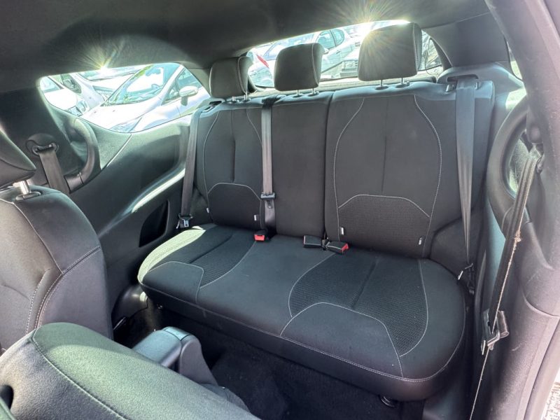 CITROEN DS3 1.6 HDI 90 AIRDREAM SO CHIC 2011