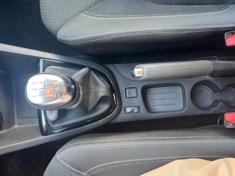 RENAULT Clio IV 75 ch Phase 2 1.5 dCi Energy Air Business Radar de Recul 