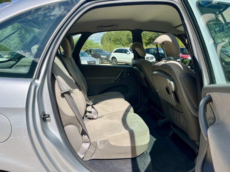 CITROEN XSARA PICASSO 2.0 HDI 90 EXCLUSIVE 88000 km