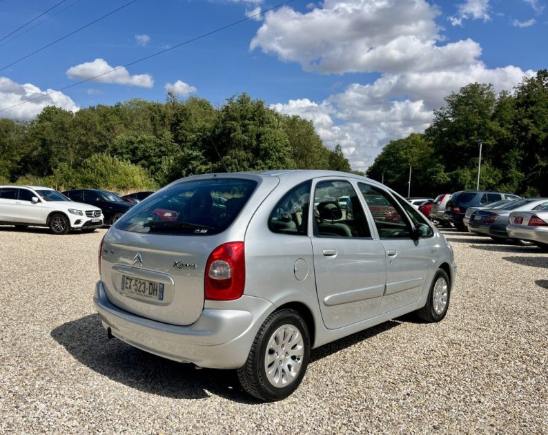 CITROEN XSARA PICASSO 2.0 HDI 90 EXCLUSIVE 88000 km