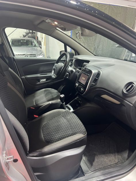 RENAULT CAPTUR 1.5 DCI 90 INTENS ENERGY, Boule Attelage, Distribution Neuf