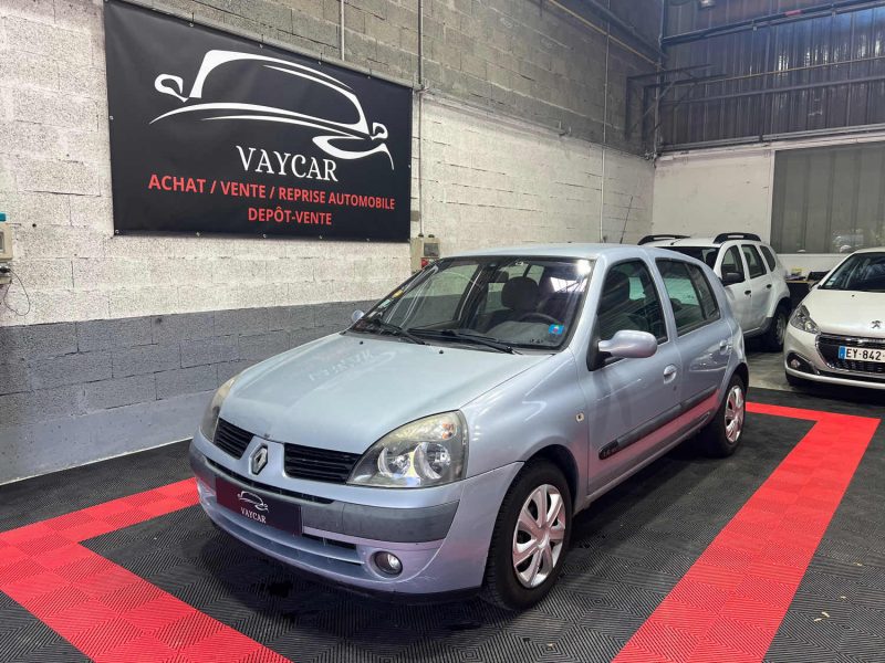 RENAULT CLIO LUXE PRIVILEGE 1.4 16V 2004, Climatisation, Régulateur de vitesse 