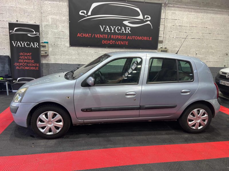 RENAULT CLIO LUXE PRIVILEGE 1.4 16V 2004, Climatisation, Régulateur de vitesse 