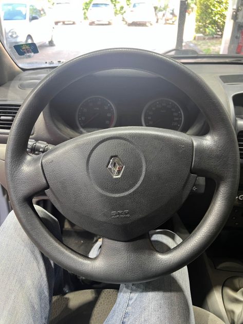 RENAULT CLIO LUXE PRIVILEGE 1.4 16V 2004, Climatisation, Régulateur de vitesse 