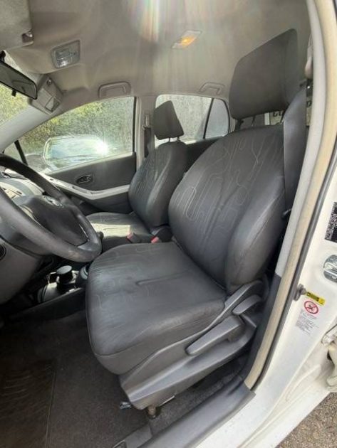 TOYOTA YARIS 1.0 VVTI ICOOL 2010 - Climatisation - Premier Main - SUIVIT TOYOTA