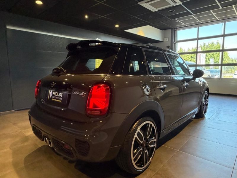 MINI COOPER S 192 JOHN COOPER WORKS / TOIT OUVRANT / UHD / HARMAN KARDON / AFF TETE HAUTE 