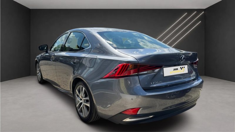 LEXUS IS 300H PACK BUISNESS 181CV 2020 1ERE MAIN GARANTIE