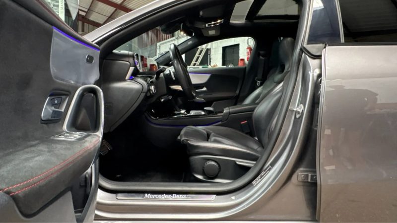 MERCEDES CLA 180D AMG LINE BVA 7G TOIT OUVRANT 2019