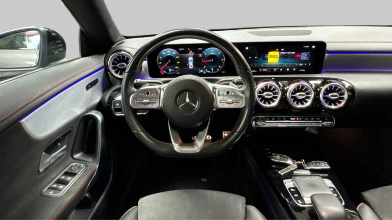 MERCEDES CLA 180D AMG LINE BVA 7G TOIT OUVRANT 2019