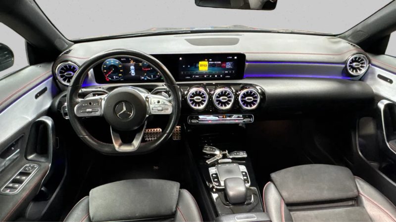 MERCEDES CLA 180D AMG LINE BVA 7G TOIT OUVRANT 2019