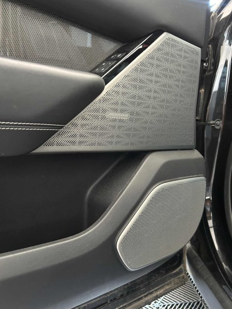 LAND ROVER VELAR R DYNAMIC 3.0 300 FULL CONFIGURATION MAGNIFIQUE