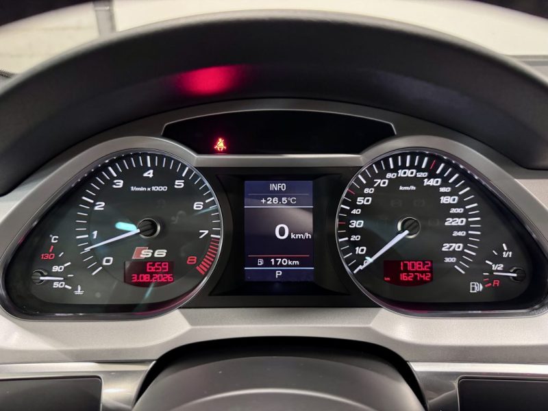 AUDI S6 Berline 5.2 V10 FSI 435ch Quattro Tiptronic