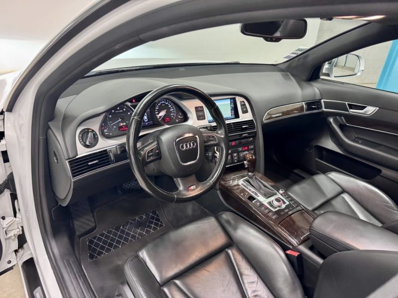 AUDI S6 Berline 5.2 V10 FSI 435ch Quattro Tiptronic