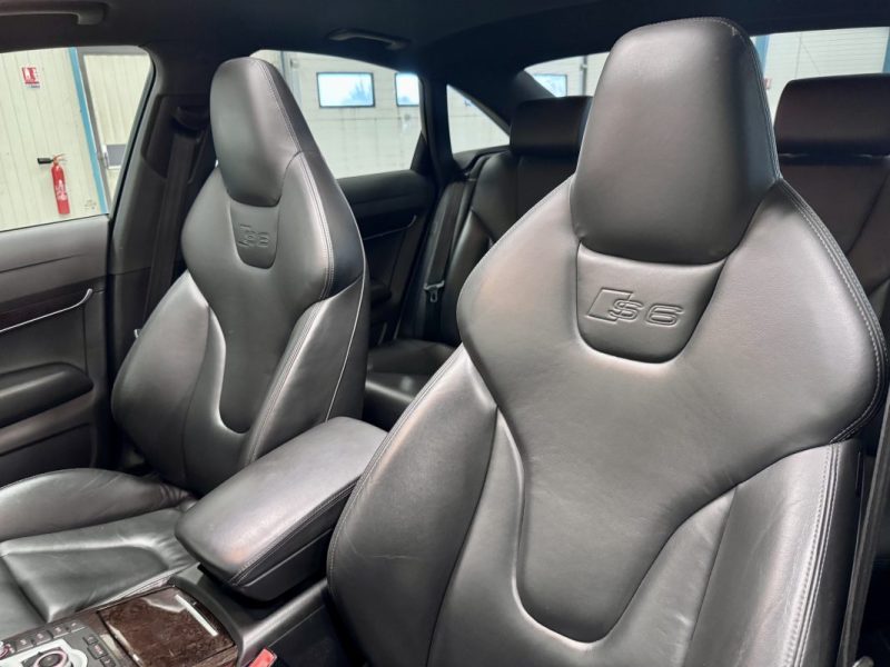 AUDI S6 Berline 5.2 V10 FSI 435ch Quattro Tiptronic