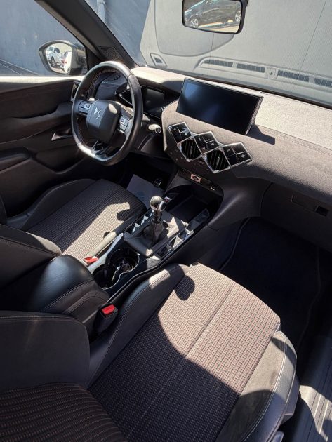 DS3 CROSSBACK - 1.5 BLUE HDI - 100 ch - PERFORMANCE LINE - GARANTIE 3 MOIS 