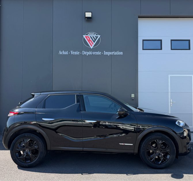 DS3 CROSSBACK - 1.5 BLUE HDI - 100 ch - PERFORMANCE LINE - GARANTIE 3 MOIS 