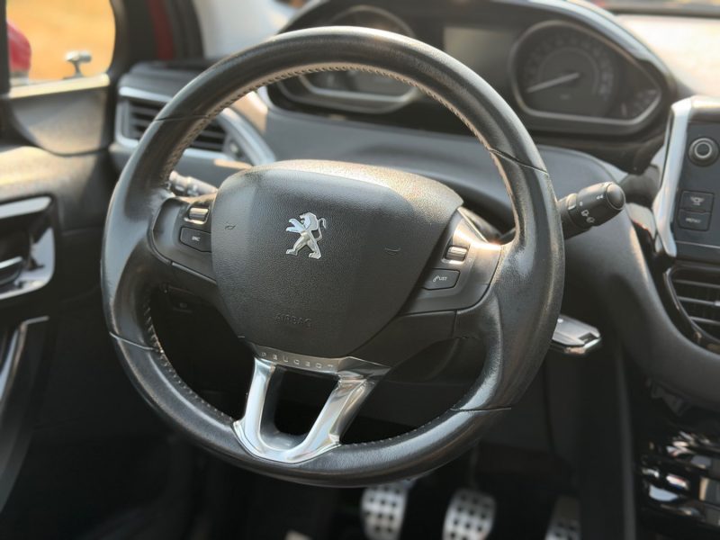 Peugeot 208 1.6 VTi 120ch Feline - Clim - Régulateur - Gps - Bluetooth - Révisée & Garantie 6 mois