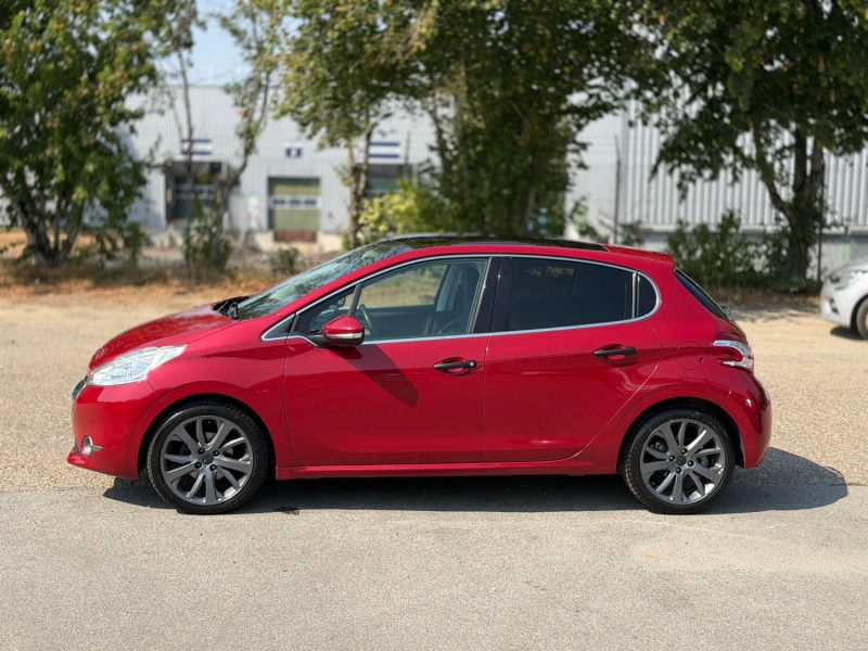 Peugeot 208 1.6 VTi 120ch Feline - Clim - Régulateur - Gps - Bluetooth - Révisée & Garantie 6 mois
