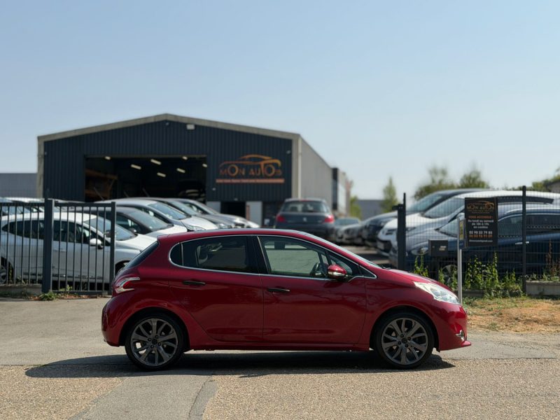Peugeot 208 1.6 VTi 120ch Feline - Clim - Régulateur - Gps - Bluetooth - Révisée & Garantie 6 mois