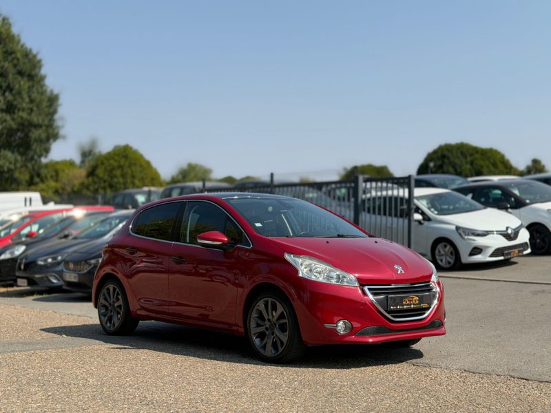 Peugeot 208 1.6 VTi 120ch Feline - Clim - Régulateur - Gps - Bluetooth - Révisée & Garantie 6 mois