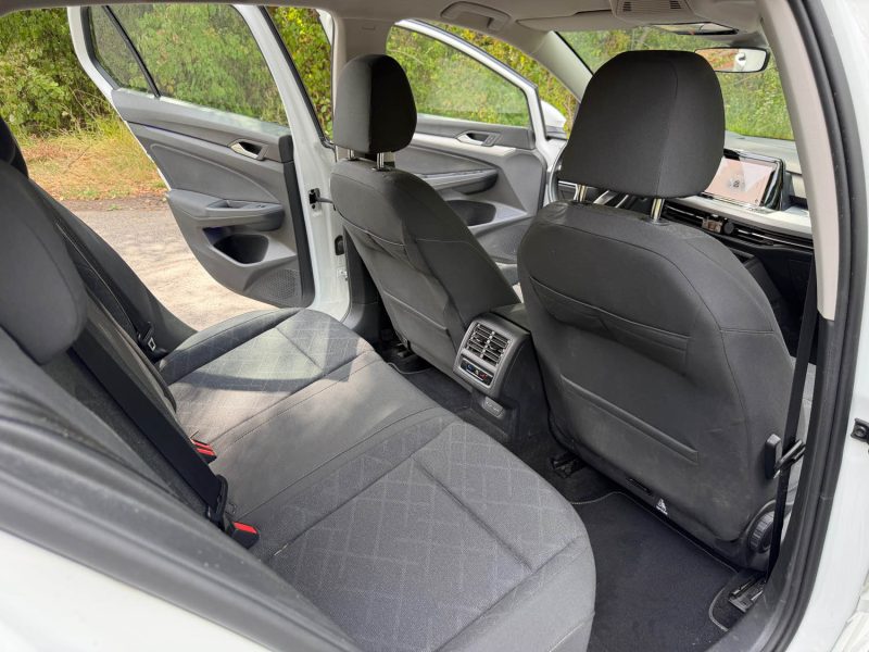VOLKSWAGEN GOLF VIII 2.0 TDI 116 LIFE  DSG 08/2022