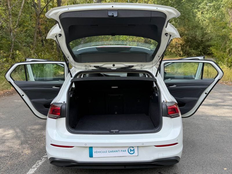 VOLKSWAGEN GOLF VIII 2.0 TDI 116 LIFE  DSG 08/2022