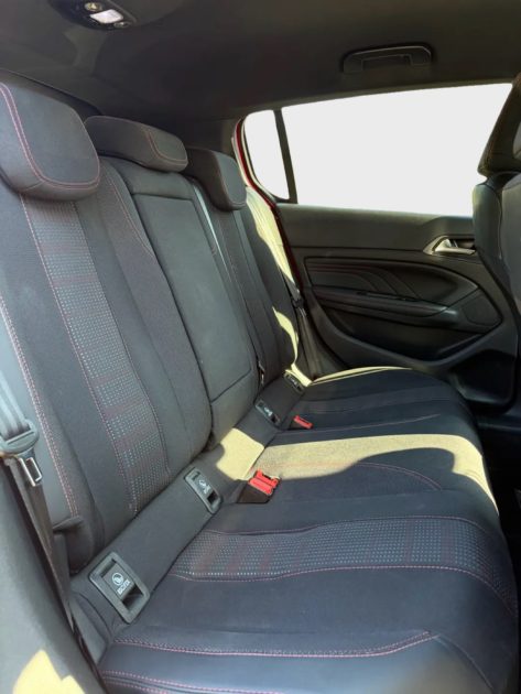 PEUGEOT 308 1.5 BLUE HDI 130 GT LINE / CAMERA / CARPLAY